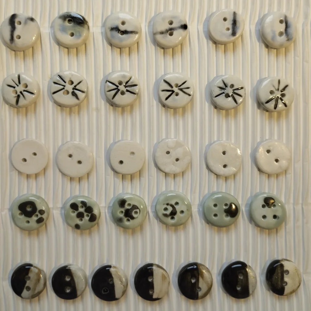 boutons en porcelaine